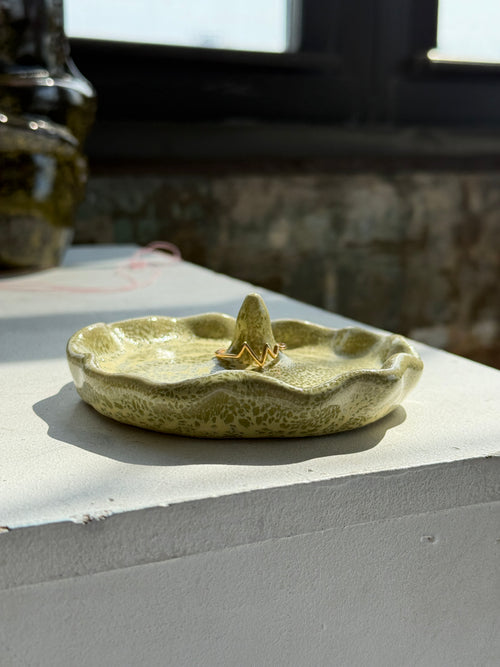 Chartreuse Speckled Ceramic Ring Holder — Handbuilt Stoneware with Scalloped Rim