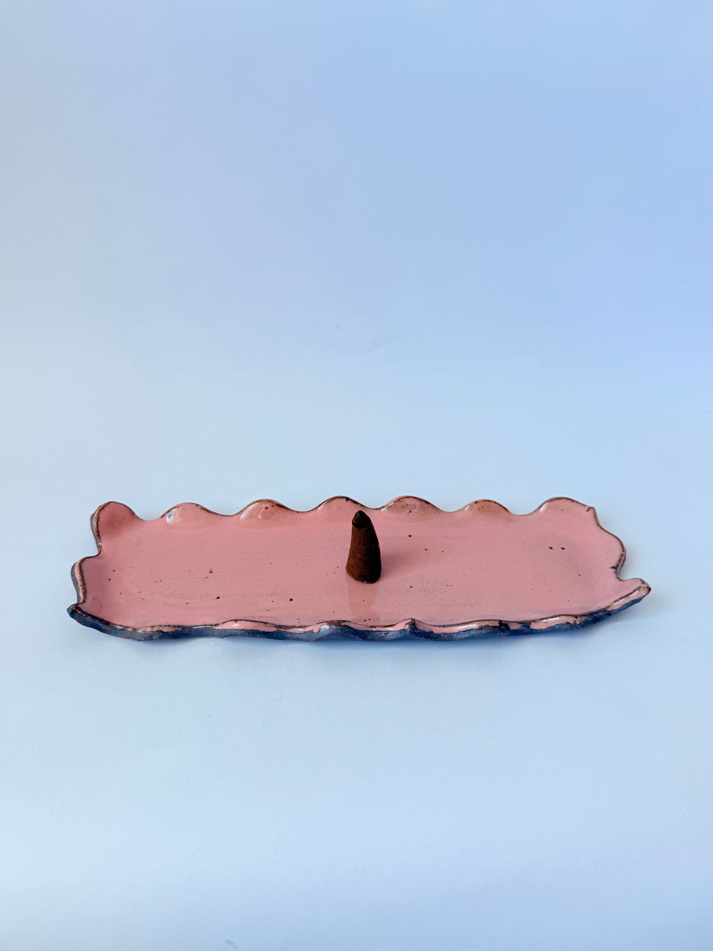 Pink Ceramic Wavy Tray – Handmade Stoneware Dish – Organic Pottery Jewelry Tray