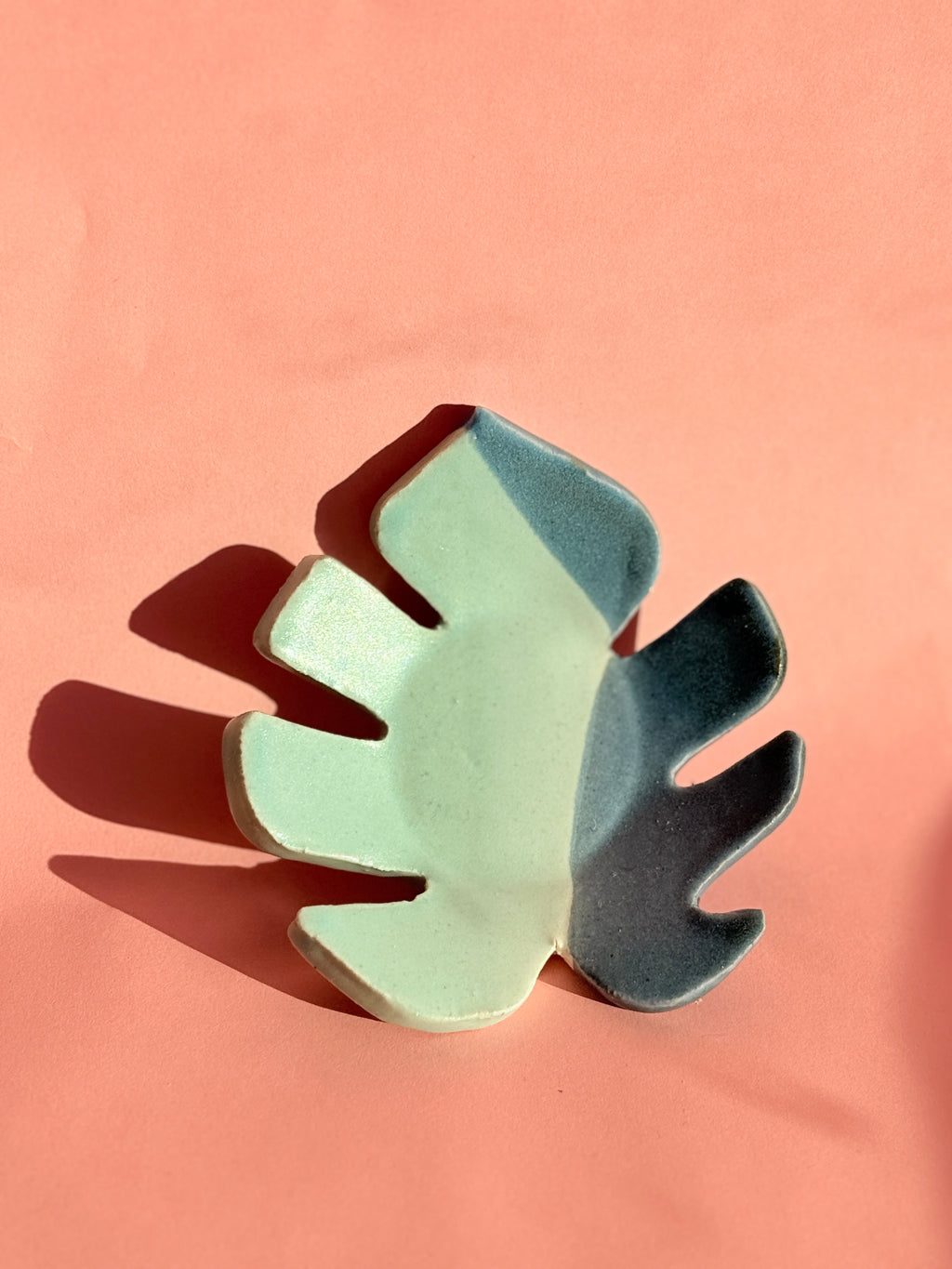 Handmade ceramic leaf dish with color-block glaze