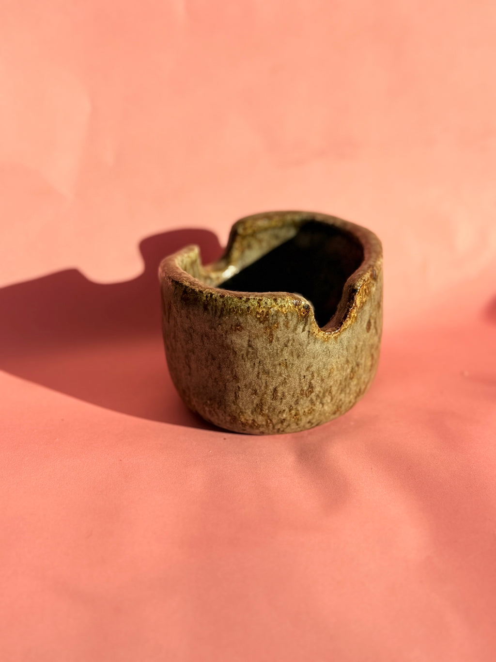 Artisan pinch bowl for kitchen countertop use